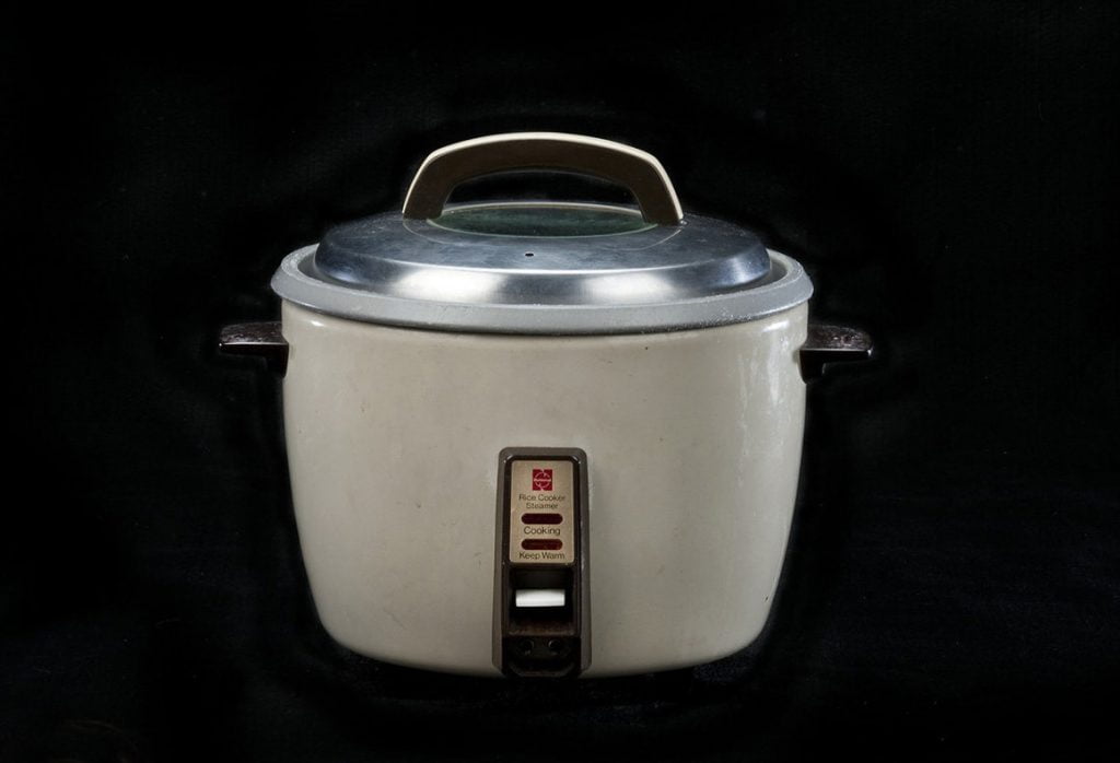 Rice cooker displays and countdowns - GreedyPanda Foodie Blog