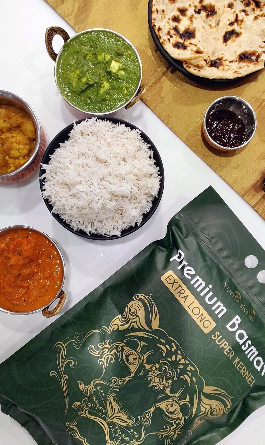 Super-Kernel-Basmati-rice-on-table-with-Indian-food-2