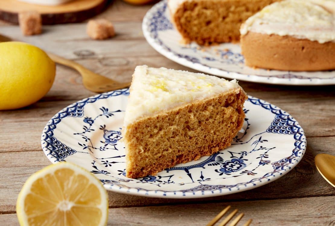 Lemon Frosted cake in a Yum Asia Sakura Rice Cooker