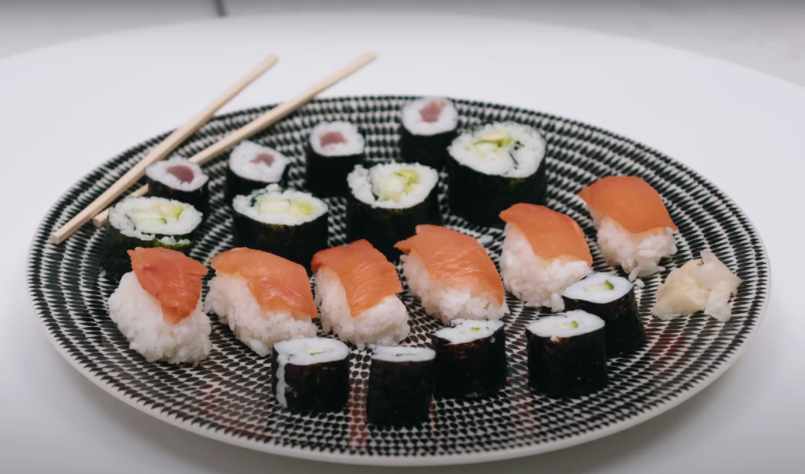 Japanese sushi made in a Fuji rice cooker - GreedyPanda Foodie Blog